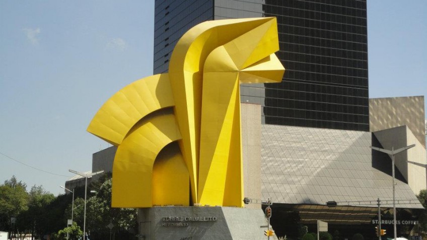 El Caballito de Reforma, un ícono de color - Mexicanísimo