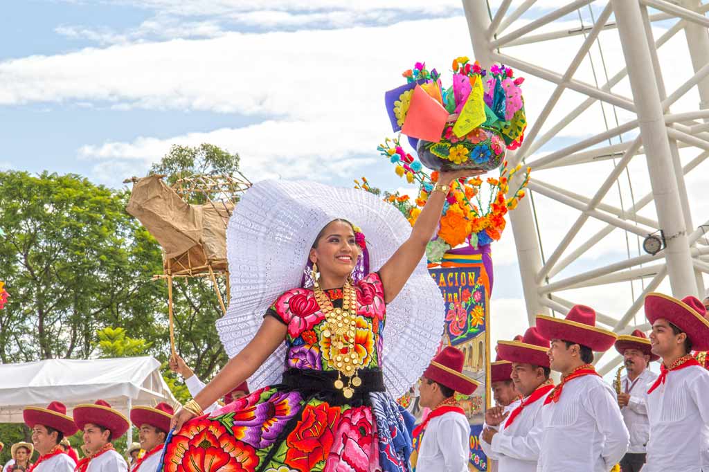 Guelaguetza - Mexicanísimo